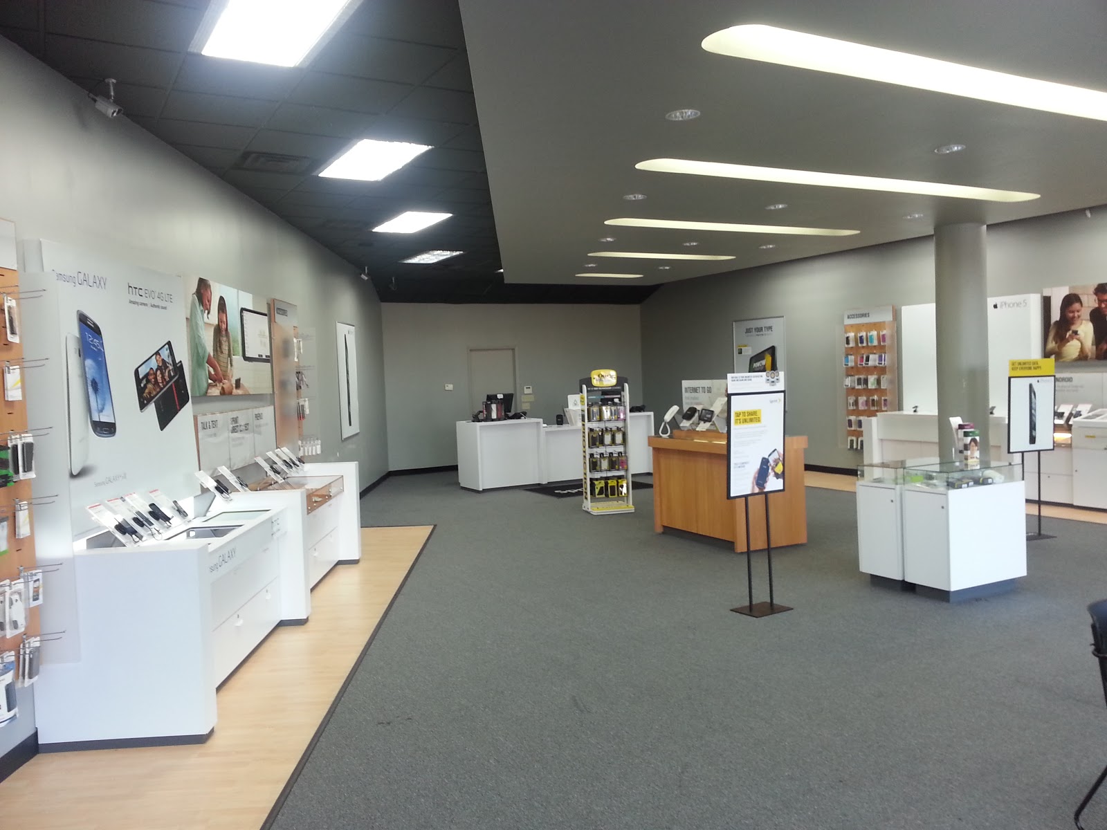 5729 Sprint PCS Consumer Reviews and Complaints Sprint cellular refuses to explain or refund me for over $+ dollars of “data” charges covering a span of 4-to-5 months. I have simple phones and do not do any browsing, email, premium texting, or any other thing I can think of.
